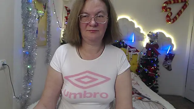 Snapshot of HolyMilfa chatting on December 2024 02:16:02 PM HolyMilfa online show from December 2024 02:16:02 PM