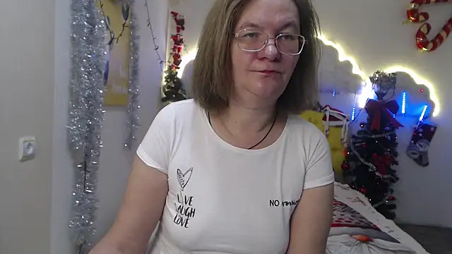 Snapshot of HolyMilfa chatting on December 2024 07:28:02 AM HolyMilfa online show from December 2024 07:28:02 AM