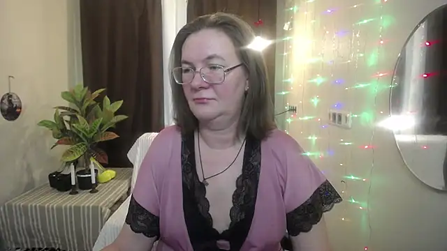 Snapshot of HolyMilfa chatting on February 2025 10:37:02 AM HolyMilfa online show from February 2025 10:37:02 AM