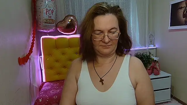 Snapshot of HolyMilfa chatting on February 2025 10:49:02 AM HolyMilfa online show from February 2025 10:49:02 AM