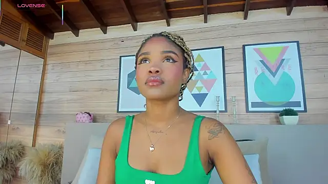 Snapshot of AriaFoster chatting on February 2026 03:48:01 AM AriaFoster online show from February 2026 03:48:01 AM