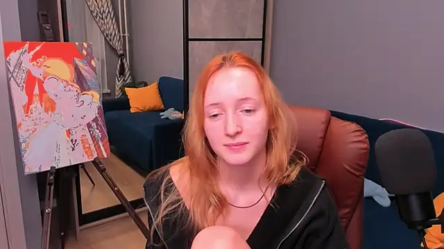Snapshot of OddlyFamiliar chatting on January 2025 04:08:02 PM OddlyFamiliar online show from January 2025 04:08:02 PM