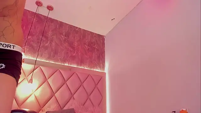 megan 100 online show from April 2026 06:36:02 PM