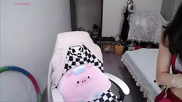 Snapshot of CN-Doudou chatting on April 2026 03:50:02 AM CN-Doudou online show from April 2026 03:50:02 AM