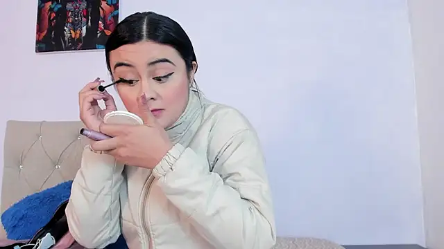 Dulce amg online show from December 2024 12:28:02 PM