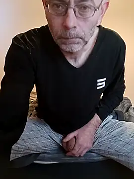 BesterJunge45 online show from February 2025 07:01:02 AM