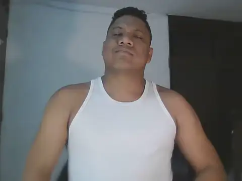 latinblack01 online show from November 2025 07:03:01 AM