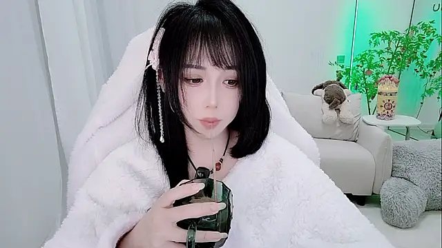 Snapshot of Vaness-a chatting on February 2026 02:54:01 PM Vaness-a online show from February 2026 02:54:01 PM