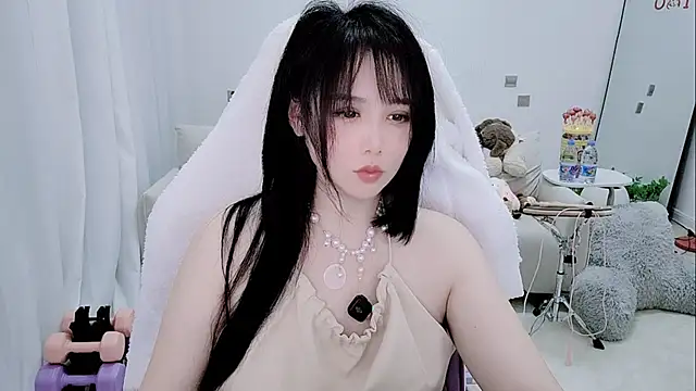 Snapshot of Vaness-a chatting on March 2026 03:50:01 PM Vaness-a online show from March 2026 03:50:01 PM