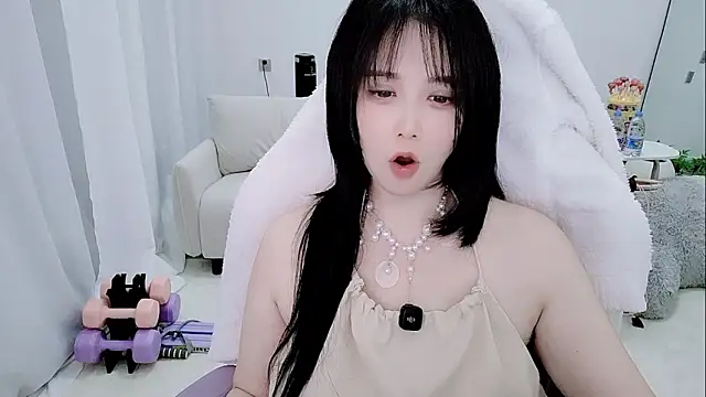 Snapshot of Vaness-a chatting on March 2026 04:46:01 PM Vaness-a online show from March 2026 04:46:01 PM