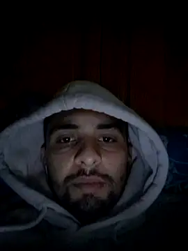 Snapshot of Hazembahloul chatting on January 2026 11:40:02 PM Hazembahloul online show from January 2026 11:40:02 PM