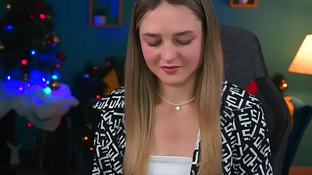 DeboraLarson online show from December 2024 04:09:02 AM