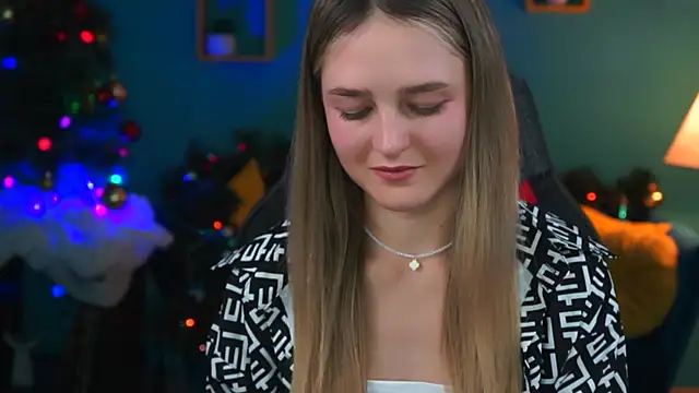 DeboraLarson online show from December 2024 10:16:02 AM