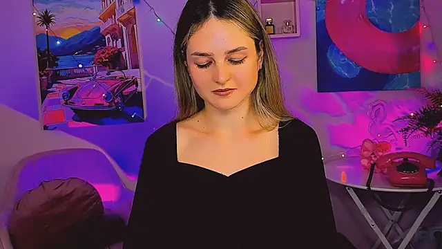 DeboraLarson online show from December 2024 12:45:02 PM