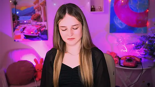 DeboraLarson online show from February 2025 04:33:01 PM