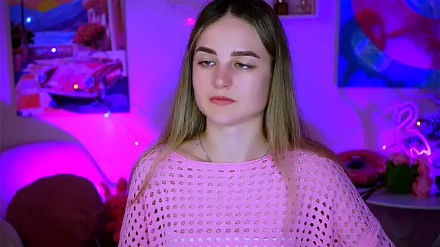 DeboraLarson online show from February 2025 10:33:02 AM