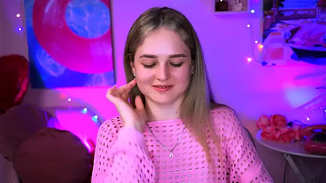 DeboraLarson online show from March 2025 10:43:02 PM