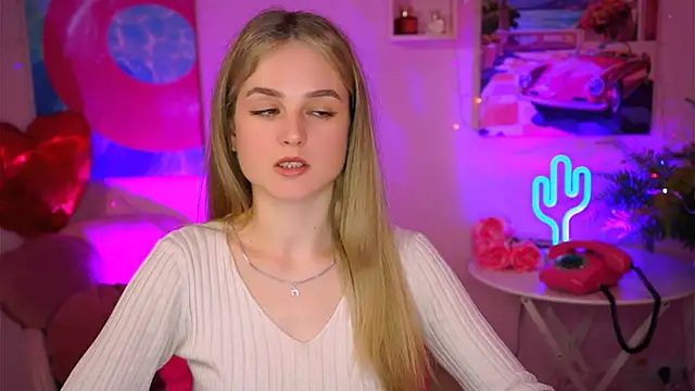 DeboraLarson online show from March 2025 06:49:01 AM