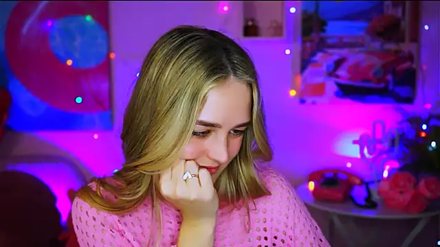 DeboraLarson online show from March 2025 09:42:01 AM