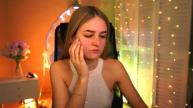 DeboraLarson online show from March 2026 04:05:02 AM