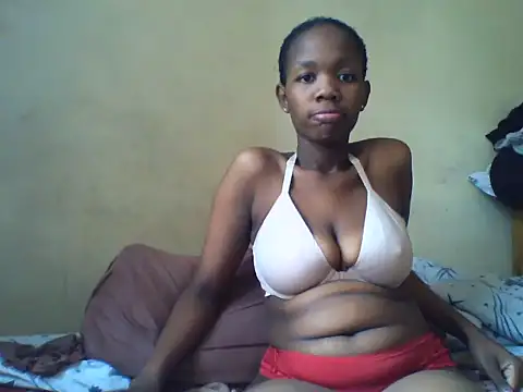 Snapshot of Sexy__Tash chatting on February 2025 10:35:02 AM Sexy Tash online show from February 2025 10:35:02 AM