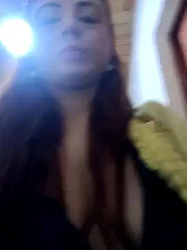 ashley  foxx  online show from December 2025 08:04:02 PM