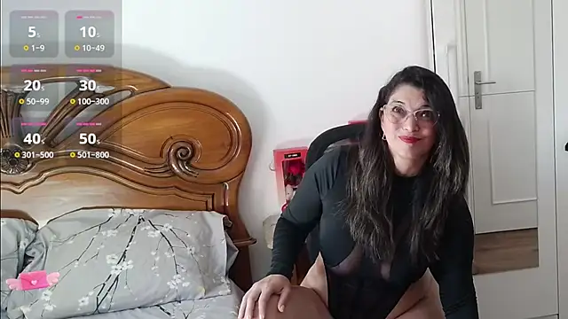 Julie Boronat26 online show from September 2025 10:16:02 AM