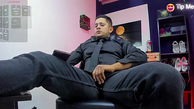 Snapshot of Marcos_garcias chatting on June 2026 10:05:02 AM Marcos garcias online show from June 2026 10:05:02 AM