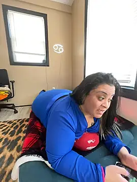 Snapshot of tillymarie34 chatting on February 2026 05:02:02 PM tillymarie34 online show from February 2026 05:02:02 PM