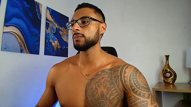 LiamGarcia1 online show from February 2026 07:29:01 PM