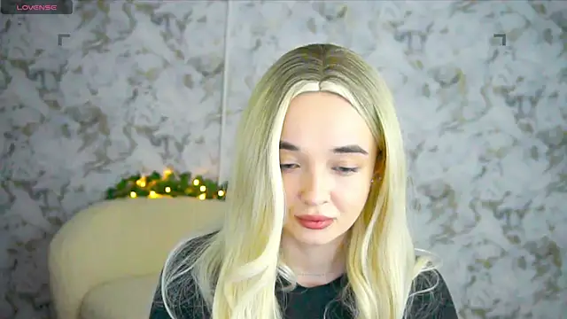 Ashley S online show from April 2026 10:21:02 PM