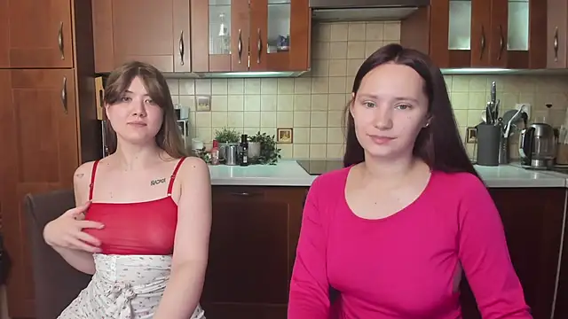 HotCaramellsTV online show from June 2026 11:25:02 AM