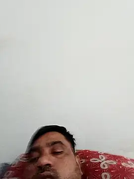 Snapshot of pintuS40 chatting on April 2026 09:03:01 AM pintuS40 online show from April 2026 09:03:01 AM