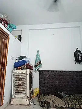 Snapshot of pintuS40 chatting on May 2026 03:00:02 AM pintuS40 online show from May 2026 03:00:02 AM