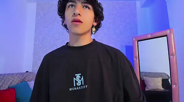 Kerverr  online show from February 2025 02:26:02 PM