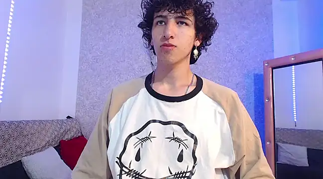 Kerverr  online show from February 2025 01:48:01 PM