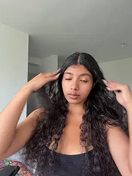 Snapshot of viktorya_xue chatting on June 2026 01:04:01 PM viktorya xue online show from June 2026 01:04:01 PM