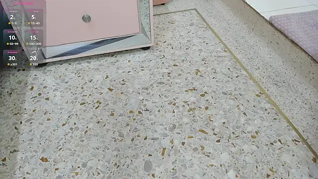 ElisabethMassey online show from January 2026 01:38:02 PM