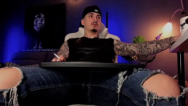 uptomatty online show from February 2026 07:39:01 AM