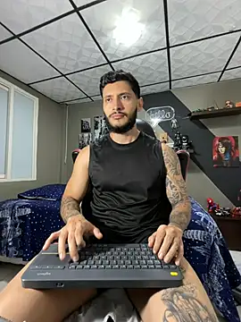 Snapshot of marcel_crawford96 chatting on July 2026 02:13:02 PM marcel crawford96 online show from July 2026 02:13:02 PM