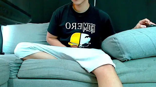 Danyer33 online show from November 2025 10:58:02 AM