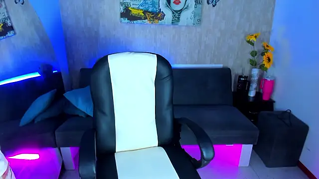 nova sex01 online show from March 2026 08:32:01 PM