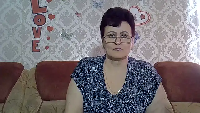 PaulaGolden online show from November 2025 10:04:01 AM