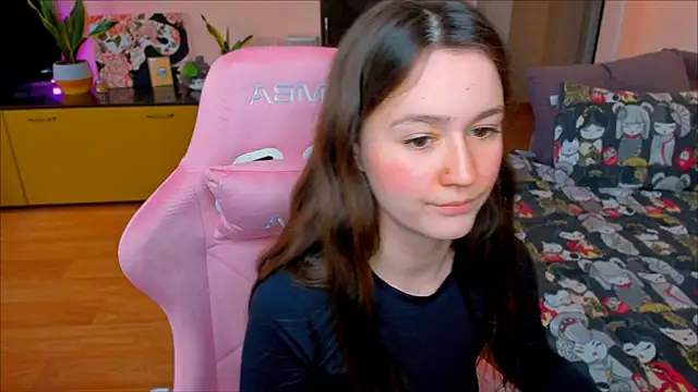 Snapshot of ameli_moon chatting on September 2025 01:56:02 PM ameli moon online show from September 2025 01:56:02 PM