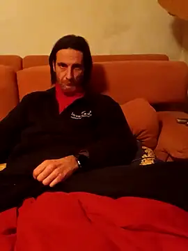 Snapshot of HastLuster chatting on December 2024 01:34:02 AM HastLuster online show from December 2024 01:34:02 AM