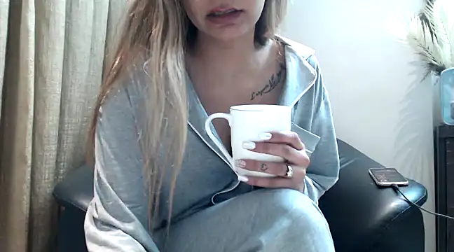 trippy tina online show from December 2024 02:11:01 PM