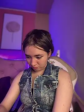 Snapshot of Sophie_LS chatting on January 2025 07:36:01 AM Sophie LS online show from January 2025 07:36:01 AM