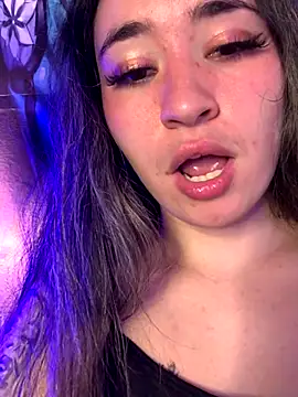 Snapshot of Sophie_LS chatting on September 2025 03:12:01 AM Sophie LS online show from September 2025 03:12:01 AM