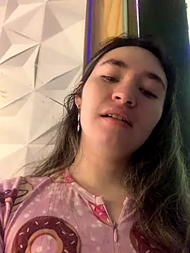 Snapshot of Sophie_LS chatting on October 2025 02:09:01 AM Sophie LS online show from October 2025 02:09:01 AM