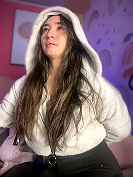 Snapshot of Sophie_LS chatting on October 2025 03:06:02 AM Sophie LS online show from October 2025 03:06:02 AM